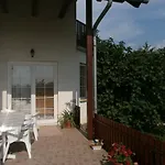 Apartment Feher Rozsa *