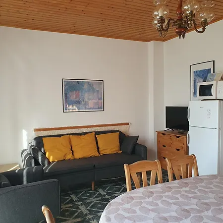 Feher Rozsa Apartment