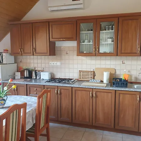 Apartmán Feher Rozsa *