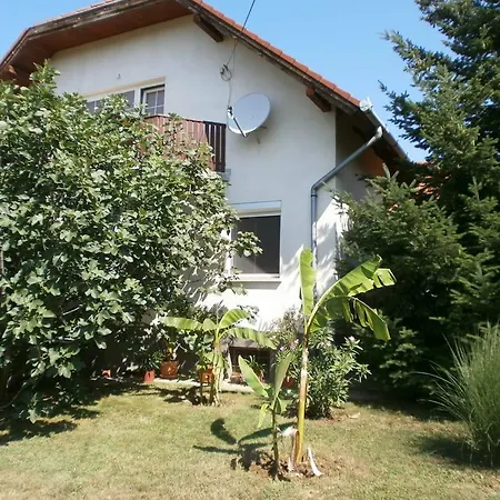 Apartmán Feher Rozsa *