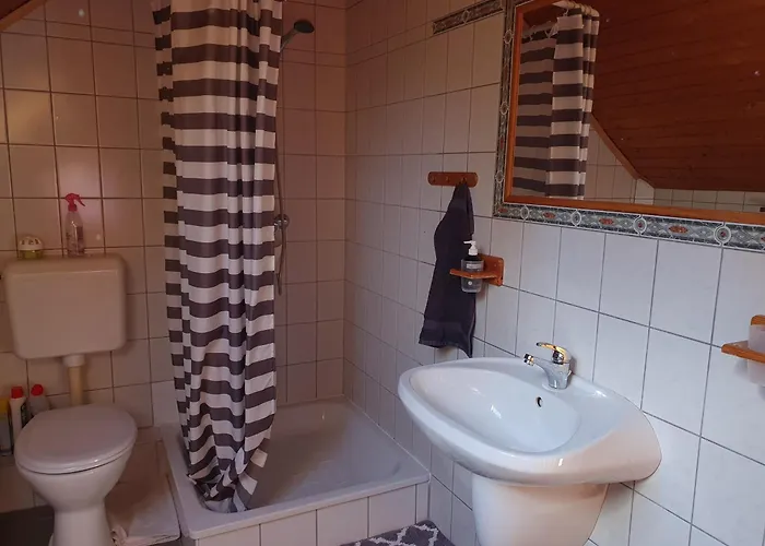 Feher Rozsa * צ'רסגטומאי